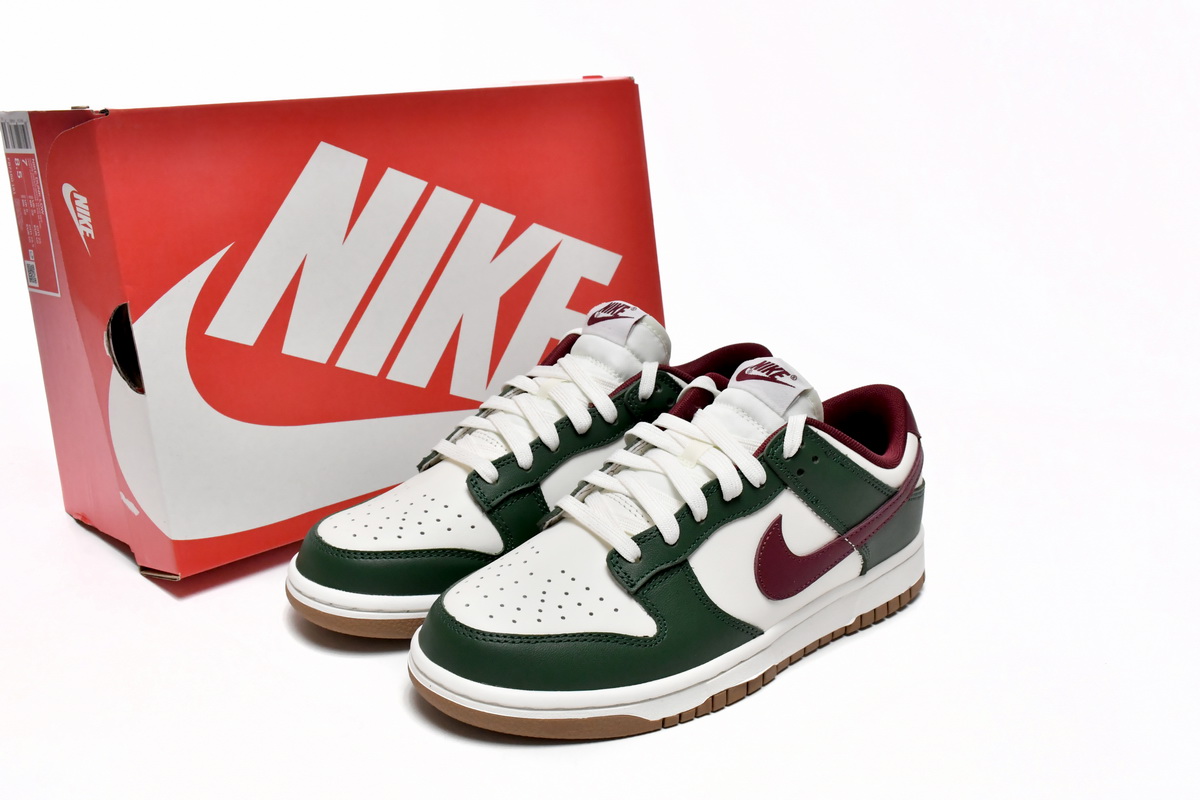 Nike Dunk Low Gorge Green