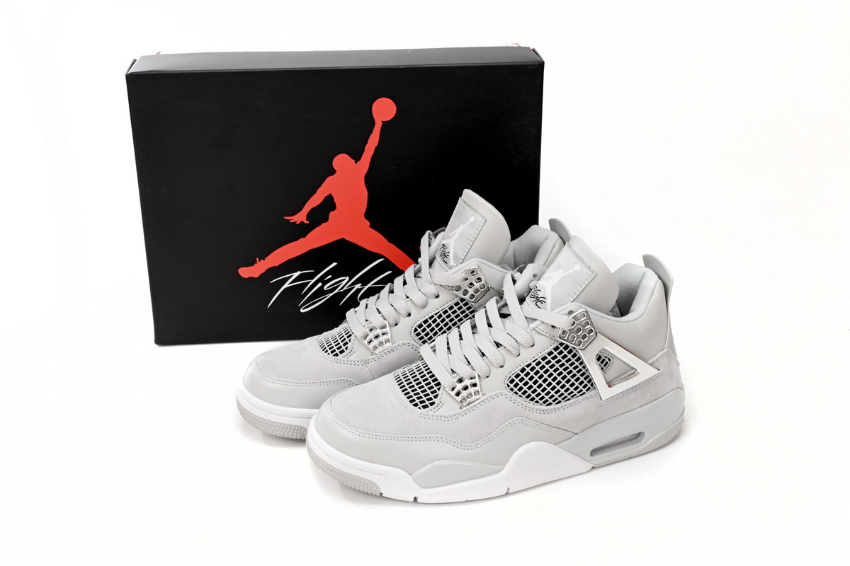 Air Jordan 4 Frozen Moments AQ9129-001