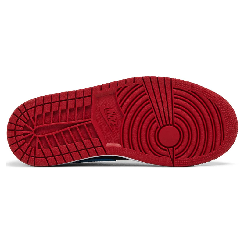 Wmns Air Jordan 1 Retro Low OG ‘NC to Chi’